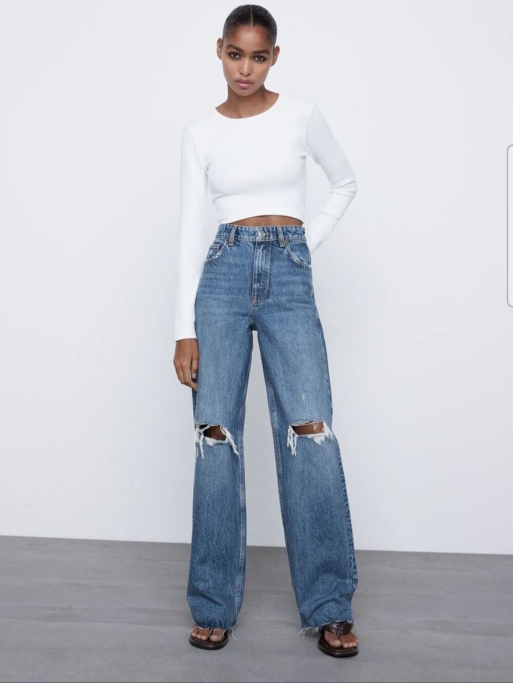 Zara High Waisted Wide Leg Full Length Distressed Denim Raw Hem Ripped Jeans 6